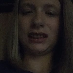 Meet your Posher, Lexie